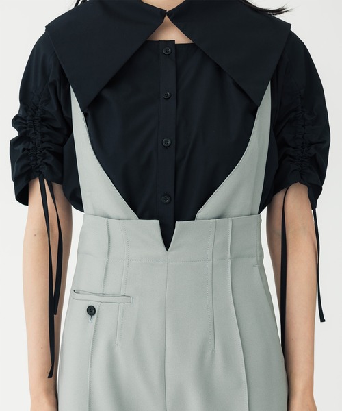 UNITED TOKYO(ユナイテッドトウキョウ)の「カーブストラップパンツ(その他パンツ・レディース・ブラック/グレー・1/2)」の8枚目の写真