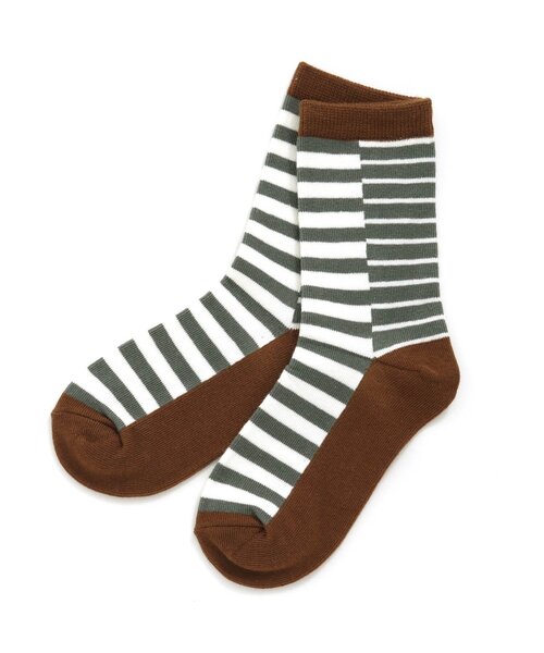 Ampersand（アンパサンド）の「ランダムボーダーソックス（ソックス/靴下・キッズ・ブラック/カーキ/ブルー・12/15 /18/21）」の2枚目の写真