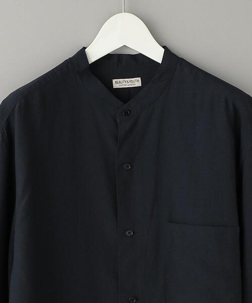 BEAUTY&YOUTH UNITED ARROWS(ビューティーアンドユースユナイテッドアローズ)の「ハイブリッド ワシ バンドカラー フォルム シャツ(シャツ/ブラウス・メンズ・ライトグレー/ネイビー・S/M/L/XL)」の19枚目の写真