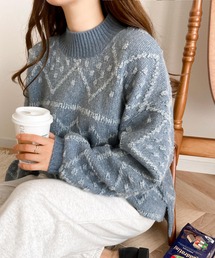 レトロに味付け。ループヤーン3Dジャガードハイネックニットプルオーバー