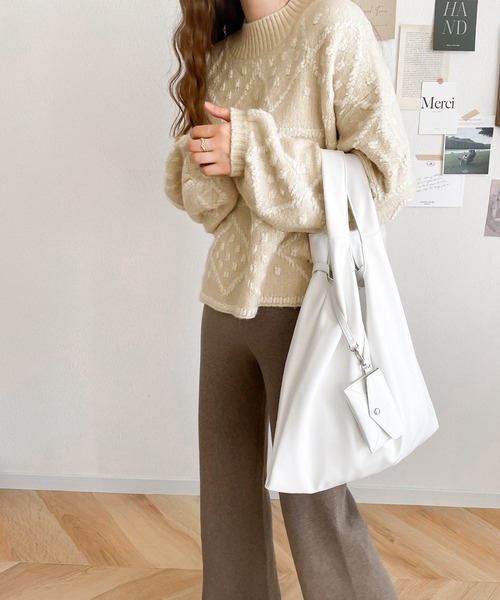 classicalelf（クラシカルエルフ）の「レトロに味付け。ループヤーン3Dジャガードハイネックニットプルオーバー（ニット/セーター・レディース・ベージュ/チャコールグレー/ブルー/アイボリー・MEDIUM/X-LARGE/LARGE/SMALL）」の12枚目の写真