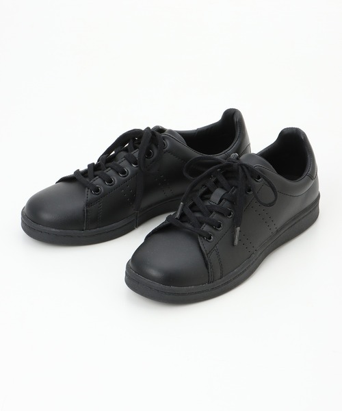 Honeys(ハニーズ)の「快適コートスニーカー(スニーカー・レディース・ホワイト/グレイッシュベージュ/ブラック/ホワイト×ブラック・M/LL/L/S)」の16枚目の写真