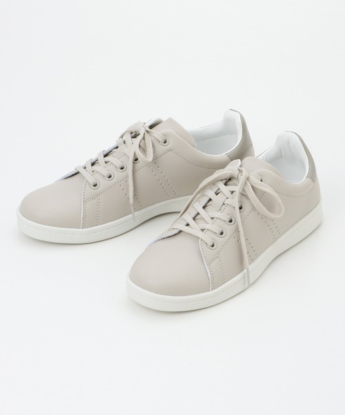 Honeys(ハニーズ)の「快適コートスニーカー(スニーカー・レディース・ホワイト/グレイッシュベージュ/ブラック/ホワイト×ブラック・M/LL/L/S)」の22枚目の写真