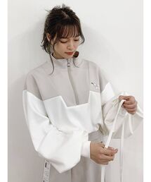 FILA✖️dazzlinコラボ】クロップドジャケット クリーム色
