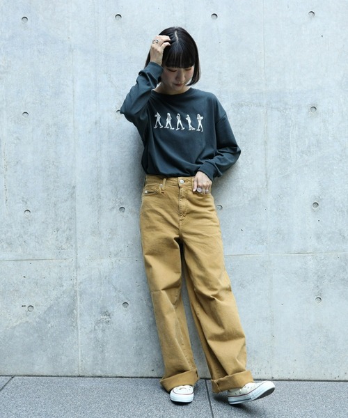 SOMETHING(サムシング)の「【SOMETHING】ラウンドヘムロンT(Tシャツ/カットソー・レディース・グレー・フリー)」の3枚目の写真
