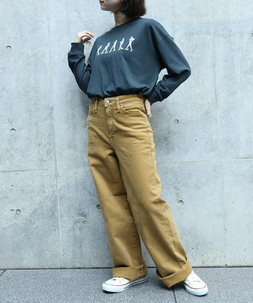 SOMETHING(サムシング)の「【SOMETHING】ラウンドヘムロンT(Tシャツ/カットソー・レディース・グレー・フリー)」の4枚目の写真