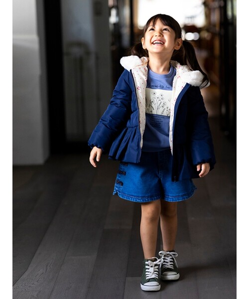 SHOO・LA・RUE（シューラルー）の「◆【90-130cm/撥水】コーデの主役になるレインボープリント！ファーフード中綿ブルゾン（ブルゾン・キッズ・ライトパープル/ネイビー・12/11/10/09/13）」の17枚目の写真