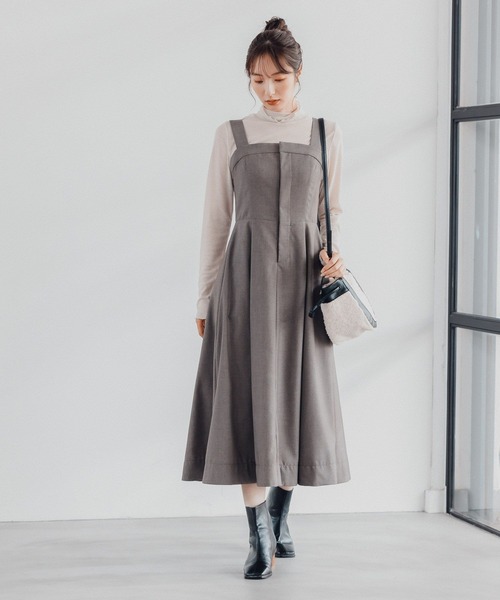 Andemiu（アンデミュウ）の「バックジップショートブーツ169318（ブーツ・レディース・ブラック/ベージュ/ワイン・MEDIUM/LARGE）」の4枚目の写真