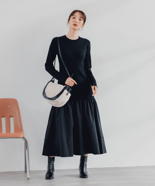 Andemiu（アンデミュウ）の「バックジップショートブーツ169318（ブーツ・レディース・ブラック/ベージュ/ワイン・MEDIUM/LARGE）」の6枚目の写真