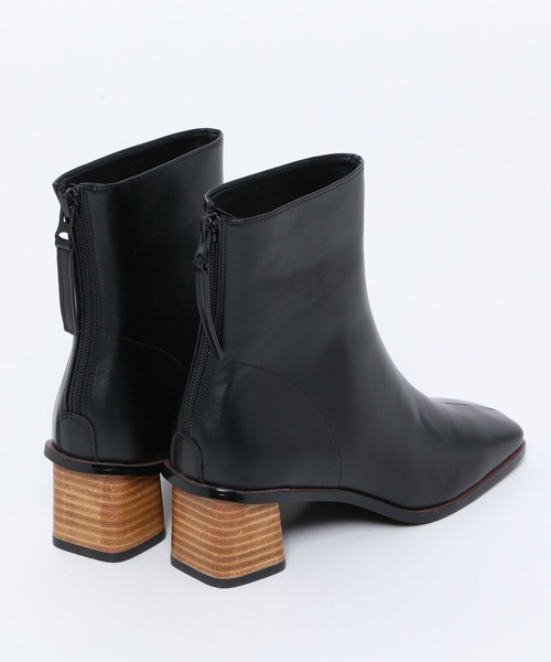 Andemiu（アンデミュウ）の「バックジップショートブーツ169318（ブーツ・レディース・ブラック/ベージュ/ワイン・MEDIUM/LARGE）」の9枚目の写真