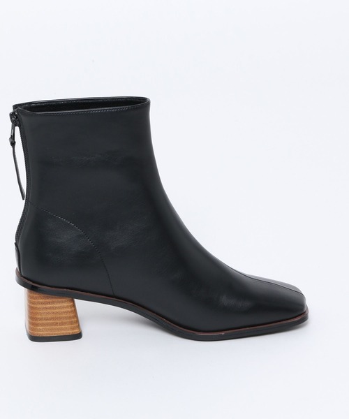 Andemiu（アンデミュウ）の「バックジップショートブーツ169318（ブーツ・レディース・ブラック/ベージュ/ワイン・MEDIUM/LARGE）」の11枚目の写真