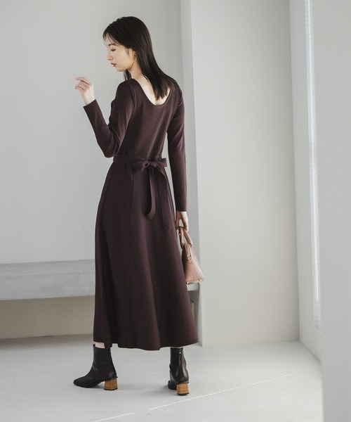 Andemiu（アンデミュウ）の「バックジップショートブーツ169318（ブーツ・レディース・ブラック/ベージュ/ワイン・MEDIUM/LARGE）」の17枚目の写真