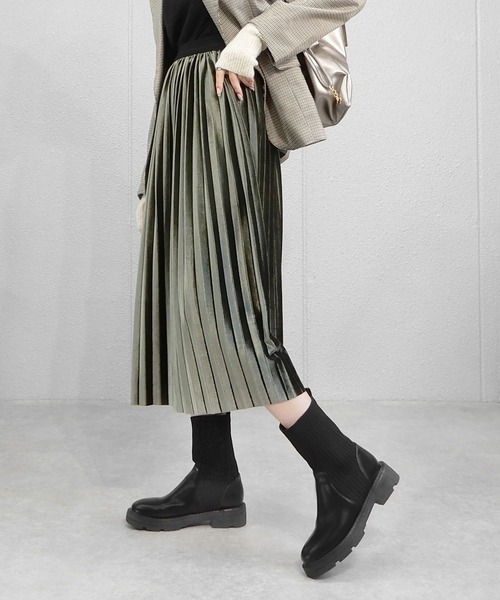 minia（ミニア）の「ソックスミドルブーツ（ブーツ・レディース・カーキ/グレイッシュベージュ/ブラック・S/M/L）」の17枚目の写真