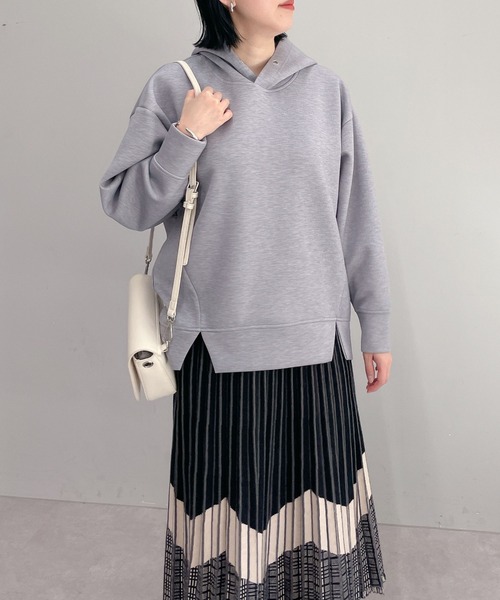 un dix cors(アンディコール)の「きれいめに着られる ライトダンボールパーカー(パーカー・レディース・アイボリー/ブラック/チャコールグレー・FREE)」の20枚目の写真