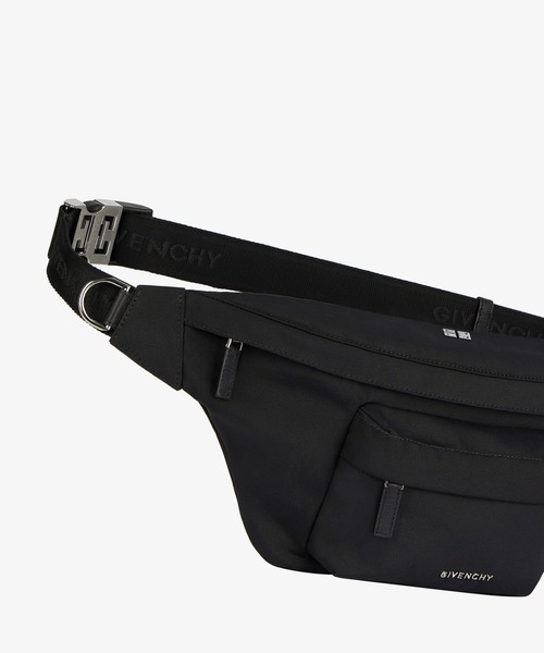GIVENCHY（ジバンシイ）の「ESSENTIAL U BUMBAG（ショルダーバッグ・メンズ・ブラック・FREE）」の4枚目の写真