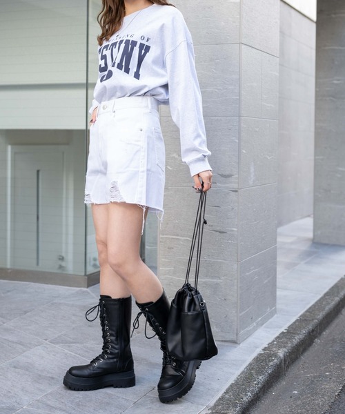 WEGO（ウィゴー）の「WEGO/ダメージショートパンツ（デニムパンツ・レディース・ブラック系その他/ホワイト/ライトインディゴブルー/コバルトブルー・SMALL/MEDIUM/LARGE/X-SMALL）」の5枚目の写真