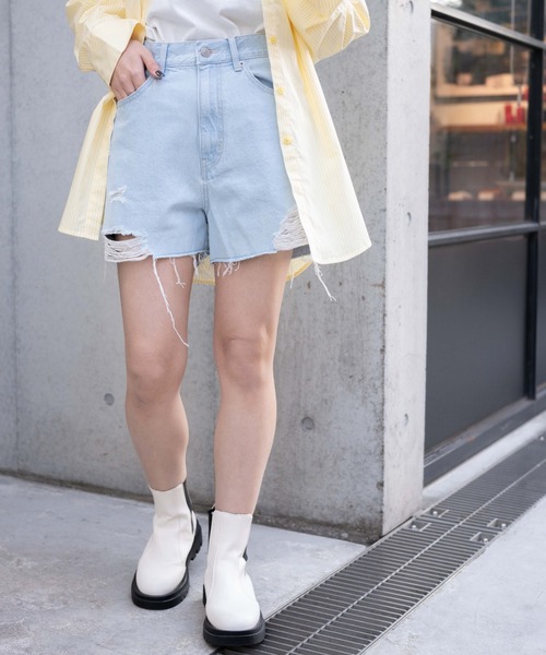 WEGO（ウィゴー）の「WEGO/ダメージショートパンツ（デニムパンツ・レディース・ブラック系その他/ホワイト/ライトインディゴブルー/コバルトブルー・SMALL/MEDIUM/LARGE/X-SMALL）」の11枚目の写真