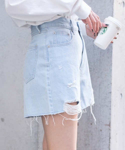 WEGO（ウィゴー）の「WEGO/ダメージショートパンツ（デニムパンツ・レディース・ブラック系その他/ホワイト/ライトインディゴブルー/コバルトブルー・SMALL/MEDIUM/LARGE/X-SMALL）」の9枚目の写真