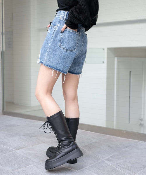 WEGO（ウィゴー）の「WEGO/ダメージショートパンツ（デニムパンツ・レディース・ブラック系その他/ホワイト/ライトインディゴブルー/コバルトブルー・SMALL/MEDIUM/LARGE/X-SMALL）」の14枚目の写真