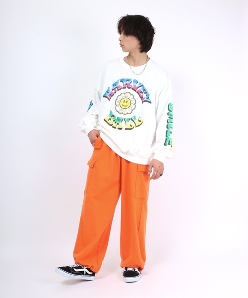 SMILEY FACE（スマイリーフェイス）の「SMILEY FACE（スマイリーフェイス）フラワースマイルモチーフ 袖プリント スウェットトップス メンズ レディース/トレーナープルオーバー（スウェット・メンズ・ホワイト/ブラック/ライトグリーン・M/L）」の13枚目の写真
