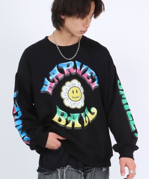 SMILEY FACE（スマイリーフェイス）の「SMILEY FACE（スマイリーフェイス）フラワースマイルモチーフ 袖プリント スウェットトップス メンズ レディース/トレーナープルオーバー（スウェット・メンズ・ホワイト/ブラック/ライトグリーン・M/L）」の5枚目の写真
