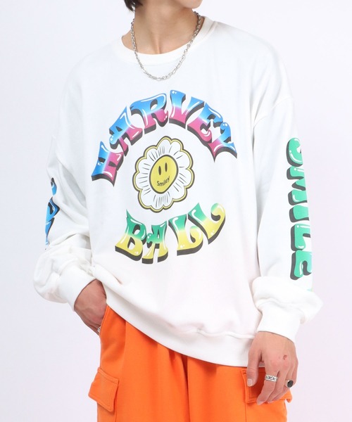 SMILEY FACE（スマイリーフェイス）の「SMILEY FACE（スマイリーフェイス）フラワースマイルモチーフ 袖プリント スウェットトップス メンズ レディース/トレーナープルオーバー（スウェット・メンズ・ホワイト/ブラック/ライトグリーン・M/L）」の8枚目の写真