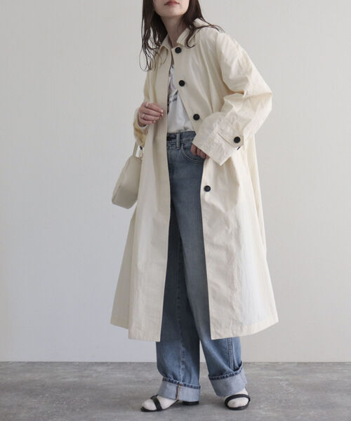 fredy emue（フレディエミュ）の「ナイロンステンカラーコート（ステンカラーコート・レディース・アイボリー/カーキ/ブラック・38）」の7枚目の写真