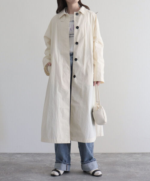 fredy emue（フレディエミュ）の「ナイロンステンカラーコート（ステンカラーコート・レディース・アイボリー/カーキ/ブラック・38）」の9枚目の写真