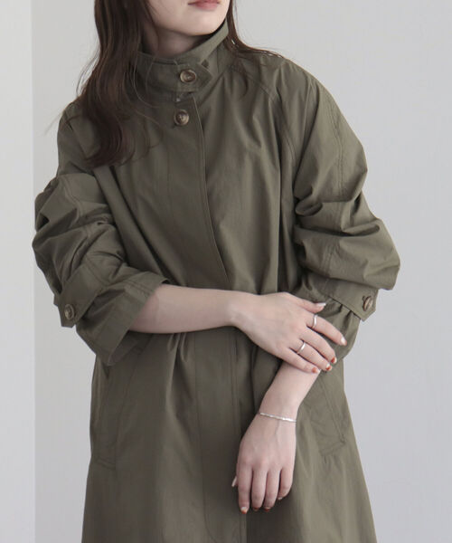 fredy emue（フレディエミュ）の「ナイロンステンカラーコート（ステンカラーコート・レディース・アイボリー/カーキ/ブラック・38）」の22枚目の写真