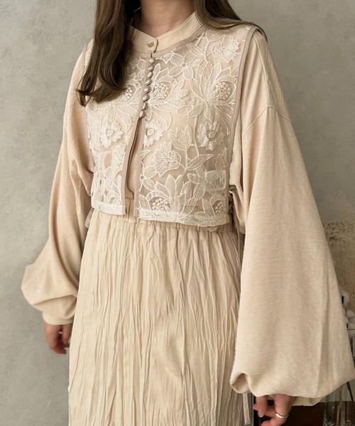 apres jour clair（アプレジュールクレア）の「【apres jour clair】袖ボリュームバンドカラーシャツ【ZOZOTOWN限定アイテム】（シャツ/ブラウス・レディース・ベージュ/モカ/ピンクベージュ/オフホワイト/アイボリー・フリー/X-LARGE）」の13枚目の写真