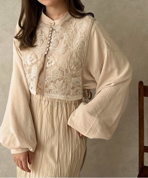 apres jour clair（アプレジュールクレア）の「【apres jour clair】袖ボリュームバンドカラーシャツ【ZOZOTOWN限定アイテム】（シャツ/ブラウス・レディース・ベージュ/モカ/ピンクベージュ/オフホワイト/アイボリー・フリー/X-LARGE）」の16枚目の写真