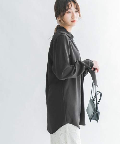 KBF（ケイビーエフ）の「ロングタイシャツ（シャツ/ブラウス・レディース・オフホワイト/チャコールグレー/ブルー系その他・ONE）」の7枚目の写真