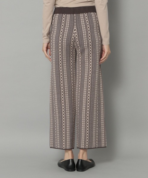 Elura(エルーラ)の「ニットジャガードパンツ(その他パンツ・レディース・ベージュ/ブラック・LARGE/MEDIUM)」の21枚目の写真