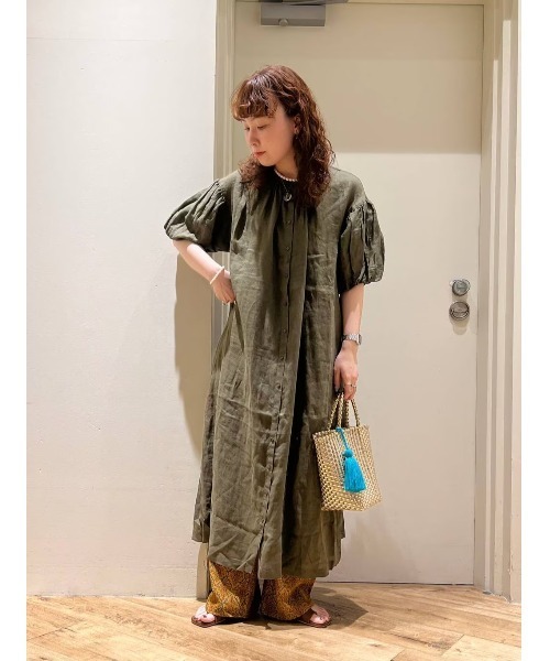 niko and...(ニコアンド)の「FINEリネン2WAYワンピース(ワンピース・レディース・レッド/スモーク/オリーブ/ブルー・MEDIUM/LARGE)」の14枚目の写真