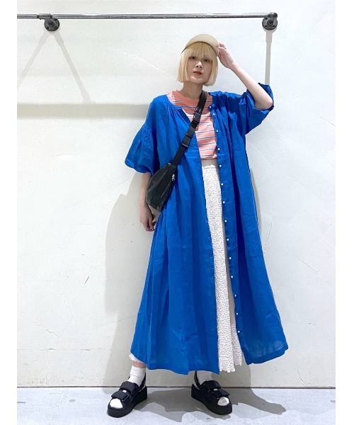 niko and...(ニコアンド)の「FINEリネン2WAYワンピース(ワンピース・レディース・レッド/スモーク/オリーブ/ブルー・MEDIUM/LARGE)」の11枚目の写真