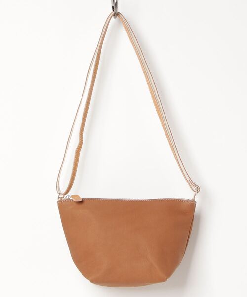 TASINAMI（タシナミ）の「TASINAMI × PR01. / SHOULDER BAG - ショルダーバッグ - (TA-PR-04)（ショルダーバッグ・レディース・カーキ/ブラウン/パープル/ライトオリーブ/テラコッタ/オレンジ/セージグリーン/キャメル/ライトブラウン/グレー/モカ/オリーブ/クリアブラウン/ゴールド/チョコ/グリーン/アッシュブラウン/ダークウッド・FREE）」の7枚目の写真