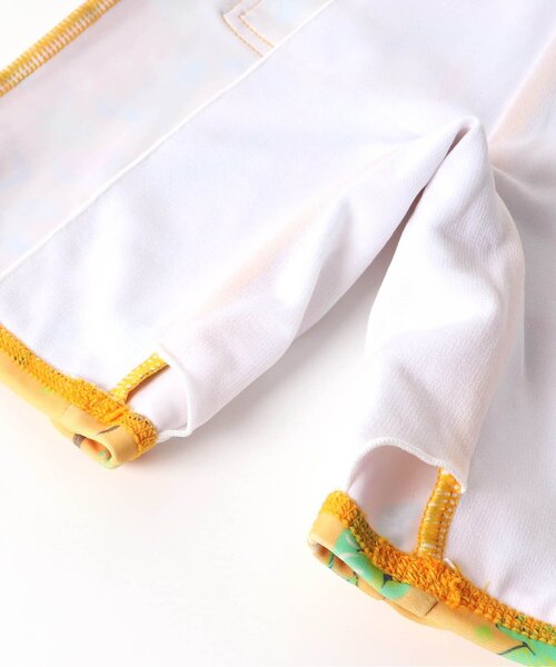 BREEZE（ブリーズ）の「Boy's 恐竜ボクサー水着_UVカット（水着・キッズ・オフホワイト/イエロー・80/90/100/110/120）」の6枚目の写真