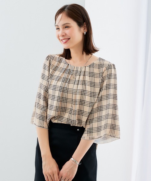 7days Life Styling（セブンデイズライフスタイリング）の「ジョーゼットエアリー7分袖トップス（シャツ/ブラウス・レディース・ライトブルー/ネイビー/ドット/グレイッシュベージュ/ライラック/オフホワイト/ピンク/キャメル/ストライプ/ブラック/ミント/ホワイト×ブラック/マスタード/ピンク系その他/ベージュ系その他・S/M/LL/L/3L）」の16枚目の写真