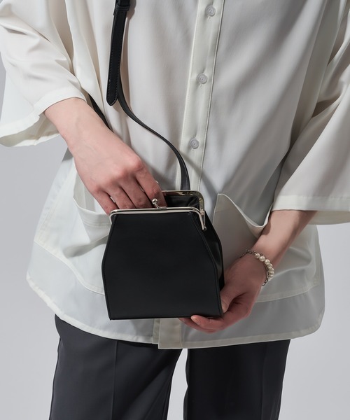 Adoon plain（アドーンプレーン）の「【Adoon plain】がま口ショルダーバッグ（ショルダーバッグ・メンズ・ブラック・FREE）」の10枚目の写真