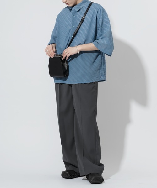 Adoon plain（アドーンプレーン）の「【Adoon plain】がま口ショルダーバッグ（ショルダーバッグ・メンズ・ブラック・FREE）」の12枚目の写真