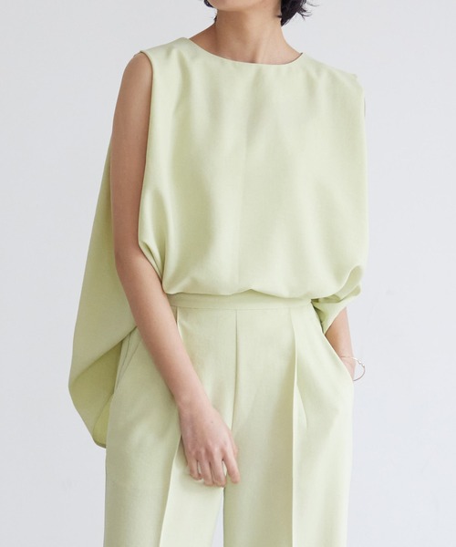 for/c（フォーシー）の「リネンライクノースリブラウス【サスティナブル】（シャツ/ブラウス・レディース・ブラック/チャコール/ベージュ/イエロー・M/L）」の4枚目の写真