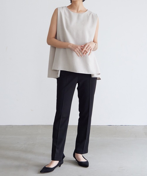 for/c（フォーシー）の「リネンライクノースリブラウス【サスティナブル】（シャツ/ブラウス・レディース・ブラック/チャコール/ベージュ/イエロー・M/L）」の9枚目の写真