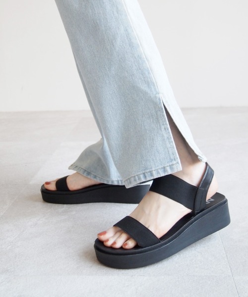 VIVIAN（ヴィヴィアン）の「サッ！と履ける厚底コンフォートバックバンドゴムサンダル（サンダル・レディース・ブラック/アイボリー/Moca/その他8/シルバー系その他7・LL/S/M/L）」の22枚目の写真