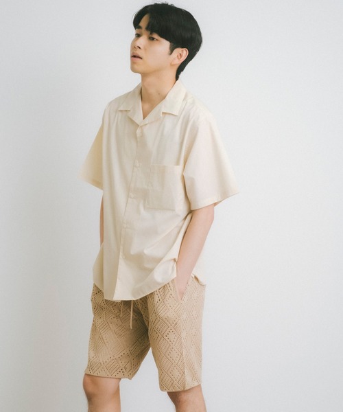WHIMSIC（ウィムジック）の「【UNISEX】オープンカラーシャツ（シャツ/ブラウス・メンズ・ネイビー/ブラック/アイボリー/ブルー・FREE）」の2枚目の写真