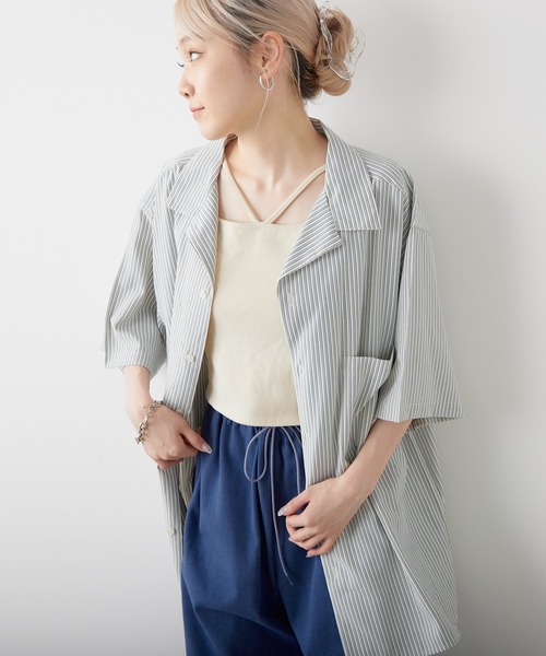 WHIMSIC（ウィムジック）の「【UNISEX】オープンカラーシャツ（シャツ/ブラウス・メンズ・ネイビー/ブラック/アイボリー/ブルー・FREE）」の6枚目の写真