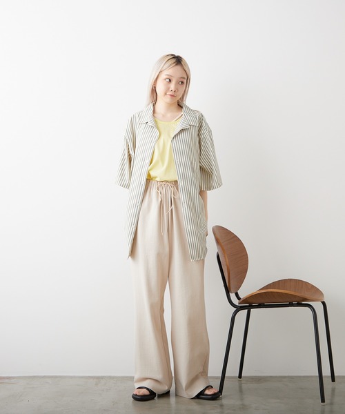 WHIMSIC（ウィムジック）の「【UNISEX】オープンカラーシャツ（シャツ/ブラウス・メンズ・ネイビー/ブラック/アイボリー/ブルー・FREE）」の12枚目の写真