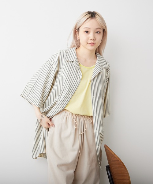 WHIMSIC（ウィムジック）の「【UNISEX】オープンカラーシャツ（シャツ/ブラウス・メンズ・ネイビー/ブラック/アイボリー/ブルー・FREE）」の15枚目の写真