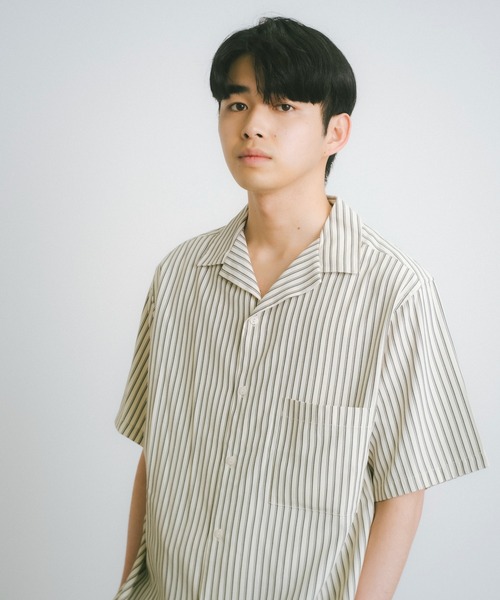 WHIMSIC（ウィムジック）の「【UNISEX】オープンカラーシャツ（シャツ/ブラウス・メンズ・ネイビー/ブラック/アイボリー/ブルー・FREE）」の19枚目の写真