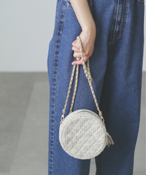 FREE'S MART（フリーズマート）の「ラウンドチェーンバッグ（ショルダーバッグ・レディース・グリーン系その他/ベージュ・ﾌﾘ-）」の4枚目の写真