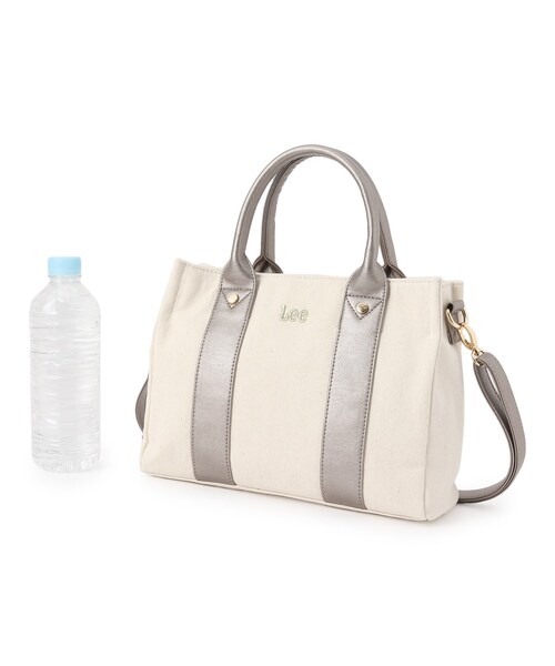 Lee（リー）の「【Lee別注】スクエアキャンバストート（トートバッグ・レディース・ライトベージュ/ガンメタ/ミント/ブラック系1/ブラック系7/ブラック系2/ダークグレー/ブラック/アイボリー系1/アイボリー系6/ベージュ系その他6/ブラック系3・00）」の13枚目の写真